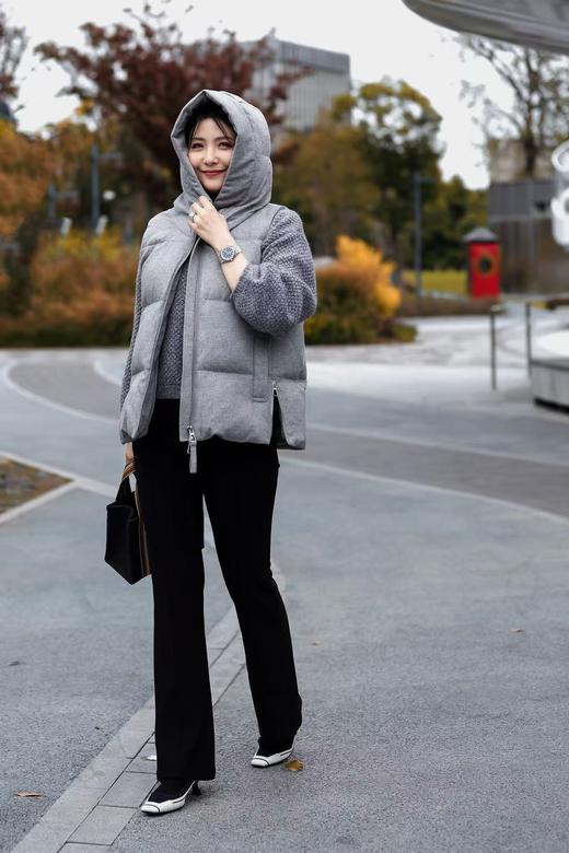 MAISON COVET 连帽白鹅绒马甲 商品图8