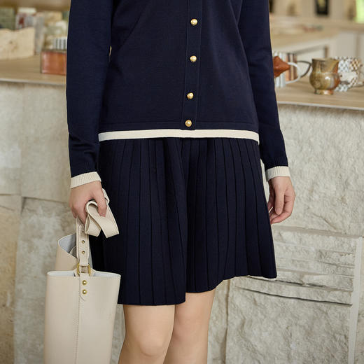 奢姿大码女装2025秋季减龄半松紧裙子胖妹妹坑条时尚针织半身裙9853491008B 商品图0