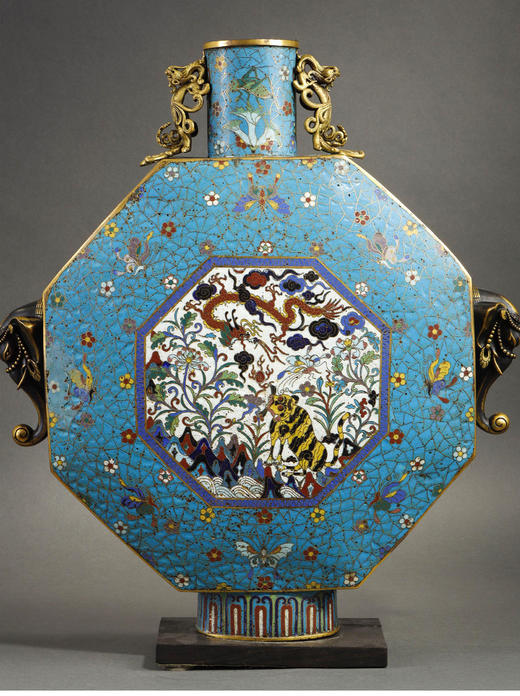 独角鹿西洋古董18世纪清嘉庆时期出品「丹凤朝阳」主题瑞兽造型纹饰掐丝珐琅八方瓶一对 商品图2