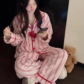 “野S派同款来啦”🔥超软糯法兰绒条纹家居服 暖冬必入🎀秋冬可外穿翻领睡衣 高颜值可爱家居服！轻盈又温暖