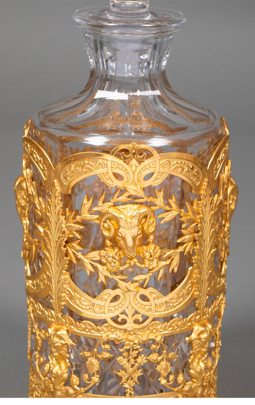 独角鹿西洋古董19世纪末法国出品新古典主义风格铜鎏金精雕镶嵌水晶烈酒瓶 商品图4
