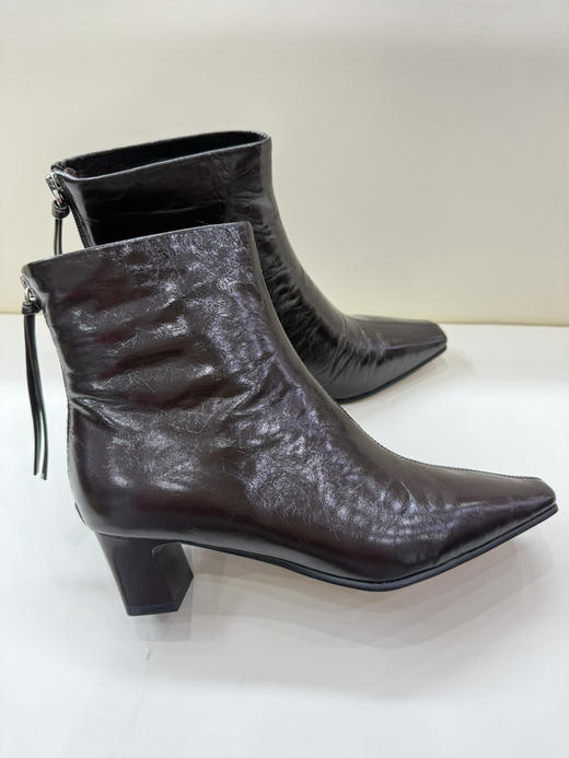 极简羊皮短靴 商品图1