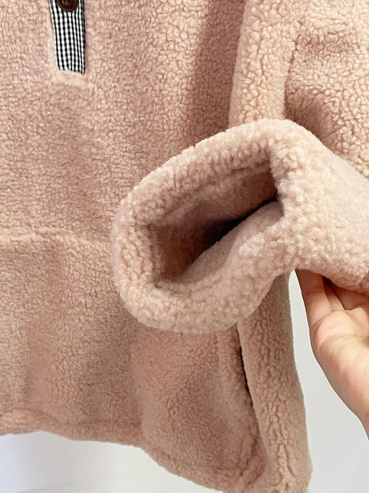 🌟秋冬懒人穿搭封神款🔥【AUChris甜糯卫衣羊羔毛格纹拼接抽绳套头外套AUC111201】把云朵穿在身上，👌舒适时髦还巨好搭❗️ 商品图5