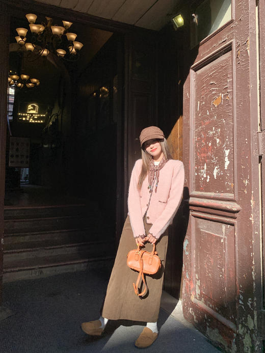 <曾小咸推荐> 现货秒杀！微信超特价！粉色毛衣开衫 日常229.99 立减100 秒杀129.99！ 商品图6