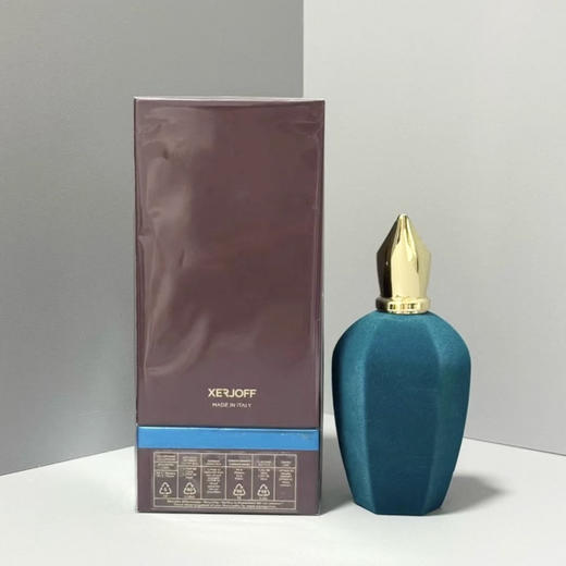 原单正品希爵夫Xerjoff Erba Pura纯净草木香水100ml，希爵夫V蓝色系列-纯净，中性香，果香调
前调：橙子、香柠檬、柠檬
中调：果香
后调：麝香、香草、琥珀
特价 商品图1