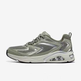 299.9元 斯凯奇休闲鞋 589842-HD（线上线下同步在售不保证有货，介意勿拍）