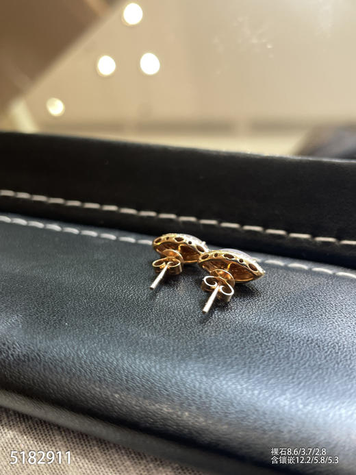 5182911，水滴耳钉。具体价格微信咨询 商品图5