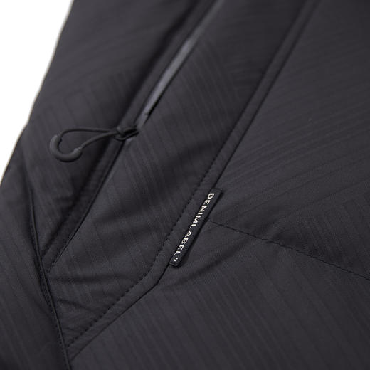 【新品上新】HX 冬季短款带帽羽绒服90绒S100544067101/02 商品图6