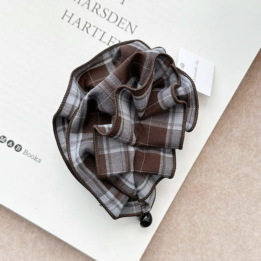 韩系布艺蓬蓬云朵香蕉夹-纪念日百货门店同款167746162 商品图3