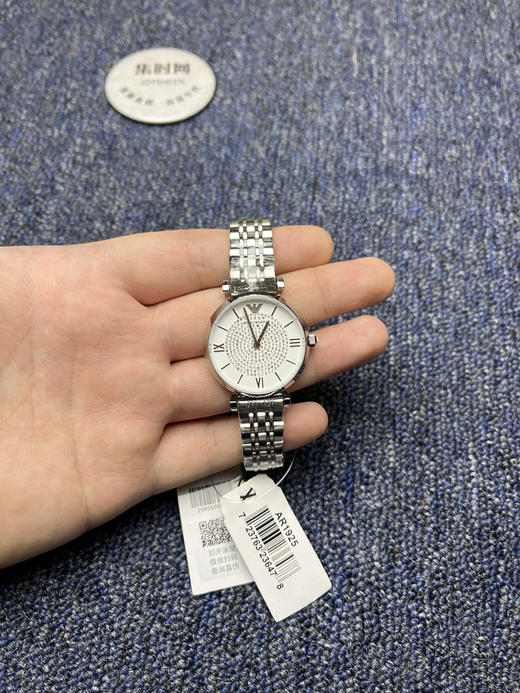 原单Armani阿玛尼满天星AR1925 银色满天星✨ 女士腕表
机芯：原装进口石英机芯 商品图8