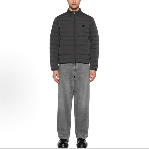 EMPORIO ARMANI 阿玛尼 男士鹰形徽标贴片绗缝尼龙全拉链羽绒服 绿色 8N1BQ2 1NLRZ U8112 商品图3