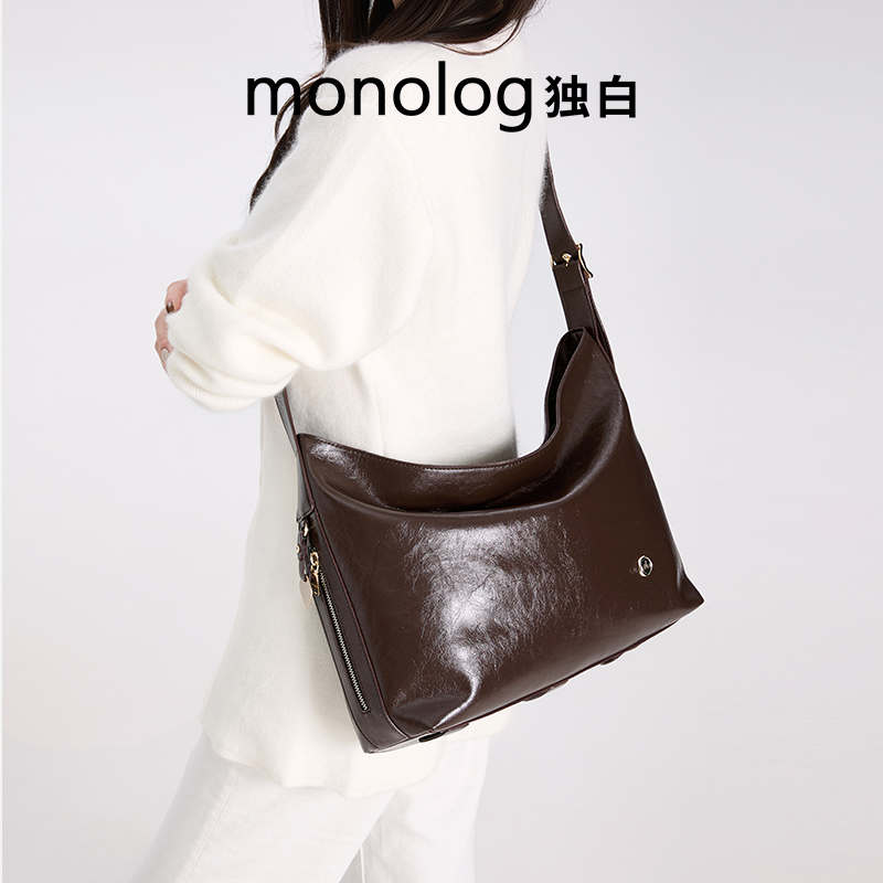 独白X卡拉羊云游系列托特包油蜡皮单肩通勤女包D4515