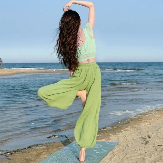 跃牌【海听系列】瑜伽服新款斜肩性感荷叶边运动内衣单肩带胸垫网纱速干显瘦健身衣XC83 商品图4