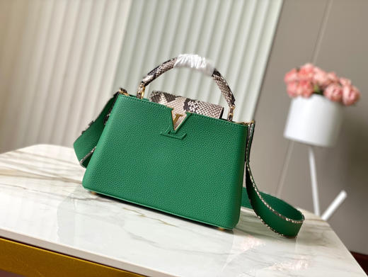 秋冬特惠💰1700 渠道级LV te级LV 全套包装 N99387/M48865绿 本款 Capucines BB号 手袋 商品图0
