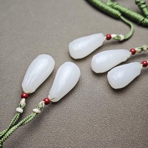 特惠！新疆和田玉且末料羊脂玉超白节节高升（小竹节）1122-13（一个） 商品图4