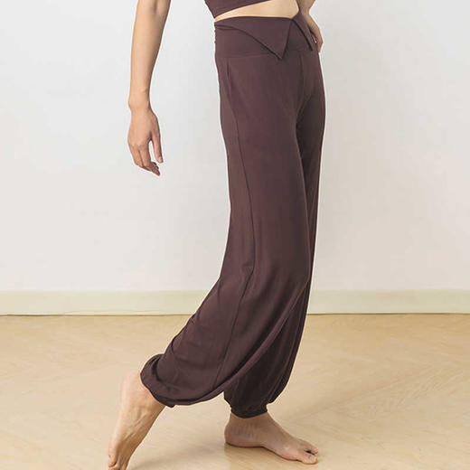 AddOne+1瑜伽运动时尚翻边中高腰灯笼裤宽松版 商品图1