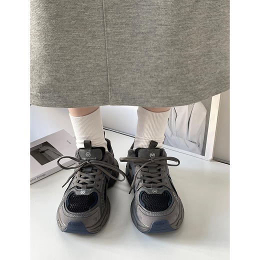 【YW】无忧购加绒老爹鞋女运动休闲百搭厚底拼色跑步鞋MIS-2683-1（截单后3-5天发货） 商品图1