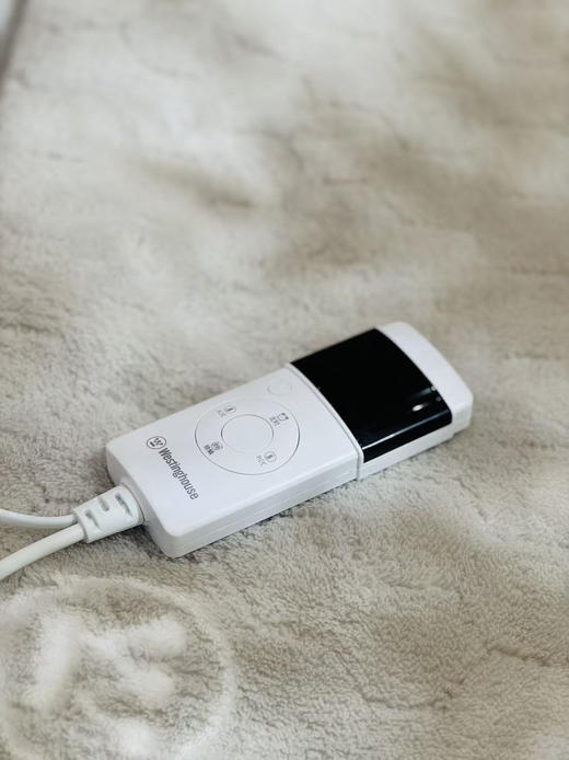 黑科技的取暖神器——【美国🇺🇸西屋电热毯】本团仅需💰159起‼️  ✅双螺旋结构搭配石墨碳纤维发热体  ✅即开即热，取暖不久等 商品图5