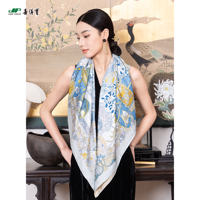 喜得宝 时尚双面斜纹大方巾