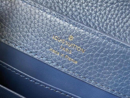 秋冬特惠💰1600 渠道级LV te级LV 全套包装 N80071/M48865深蓝 本款 Capucines 迷你号手袋 商品图7