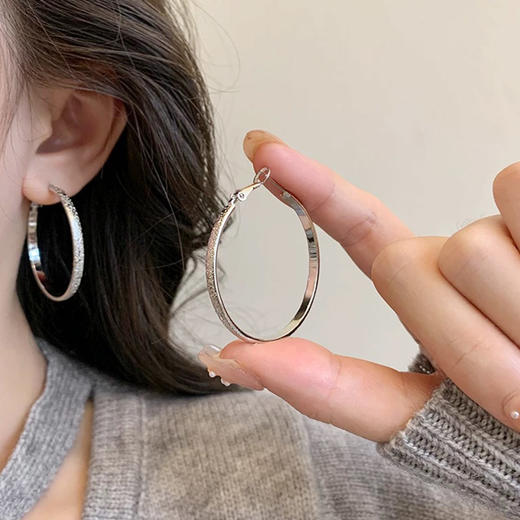 磨砂素圈耳环精致个性设计耳饰-纪念日百货门店同款165804752 商品图3