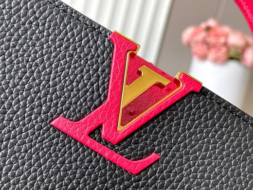 秋冬特惠💰1650 渠道级LV 新品 te级LV 全套包装 N82904/M48865黑拼红鸵鸟 本款 Capucines 手袋 商品图3