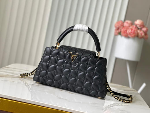 秋冬特惠💰1700 渠道级LV 新品 te级LV 全套包装 M25332/M48865黑色四叶草链条款 商品图0