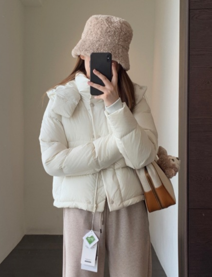 【冬季女装 】【轻盈抗寒90白鸭绒服/90鹅绒服 预售7-15天】lu家同款四格 五格系列~杜邦三防新标鹅绒连帽收腰羽绒服保暖外套冬