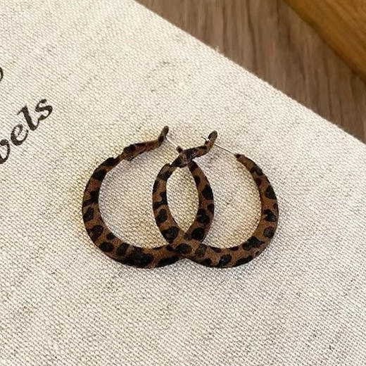 欧美独特气质豹纹植绒耳圈（40mm）-纪念日百货门店同款167750292 商品图2