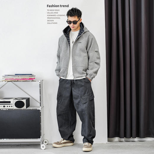 徐太浪【字母刺绣 格子拼接】连帽羽绒服男冬季白鸭绒防寒服外套 商品图2