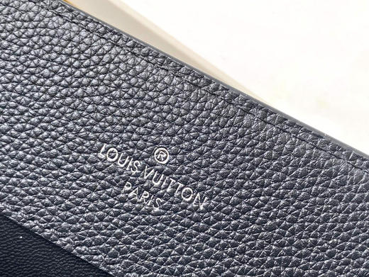 秋冬特惠💰1800 渠道级LV 新品 te级LV 全套包装 M23947/M48865黑武士 CAPUCINES EAST WEST 手袋 本款 Capucines MM手袋 商品图7