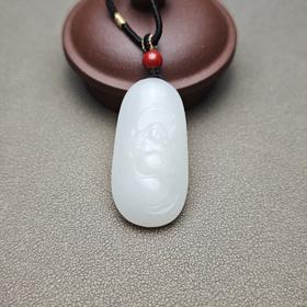 新疆和田玉且末料白玉小佛牌 1122-7