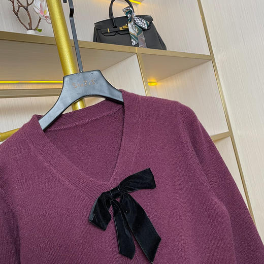 奢姿大码女装2025冬季蝴蝶结针织衫中长款丝绒半身裙胖妹妹两件套9954954016AB 商品图2