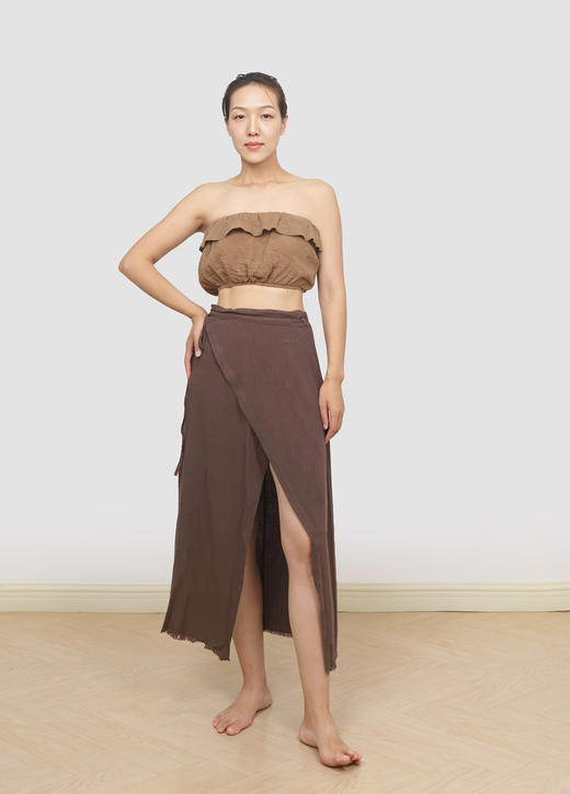 AddOne+1瑜伽休闲时尚中高腰前开叉细带半裙 商品图3