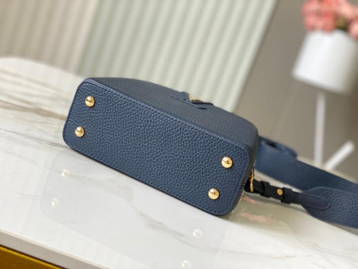 秋冬特惠💰1600 渠道级LV te级LV 全套包装 N80071/M48865深蓝 本款 Capucines 迷你号手袋 商品图8