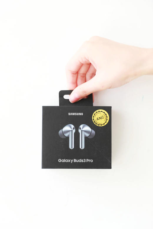 完全贴合的感觉，录音室般的音质。主动降噪无线蓝牙耳机C112666 商品图11