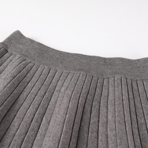 奢姿大码女装2025冬季减龄条纹披肩设计圆领两件套胖妹妹时尚套装9854991065 商品图3