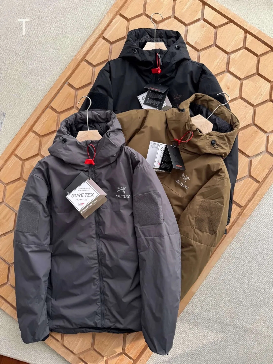 秋冬男款户外休闲轻盈棉服夹克外套