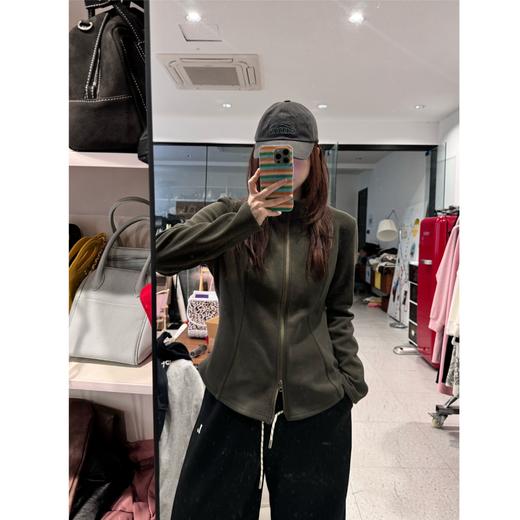 25AW上新 蕾蕾同款【石墨烯小蛮腰！】下摆圆弧形小立领显瘦双拉链内搭外套 商品图3