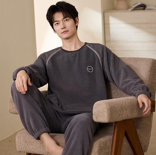 秋冬男士珊瑚绒睡衣 简约休闲保暖睡衣家居服套装 商品图4