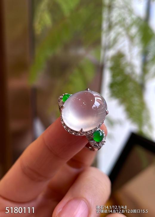 5180111，蛋面戒指。具体价格微信咨询 商品图0