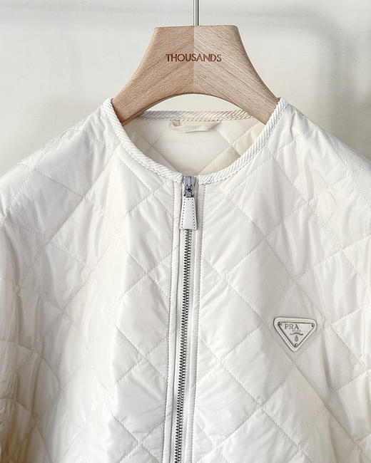 现货 THS-限时 女士 P家 老钱圆领内搭绗缝夹棉外套 2色 BW405 商品图5