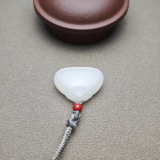 新疆和田玉且末料羊脂玉小平安锁 1122-15 商品图3