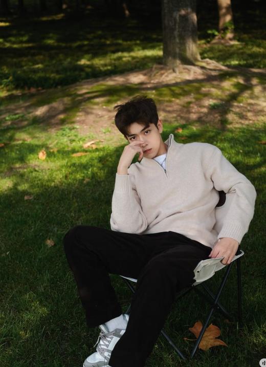 Theor*y半拉链毛衣 商品图13