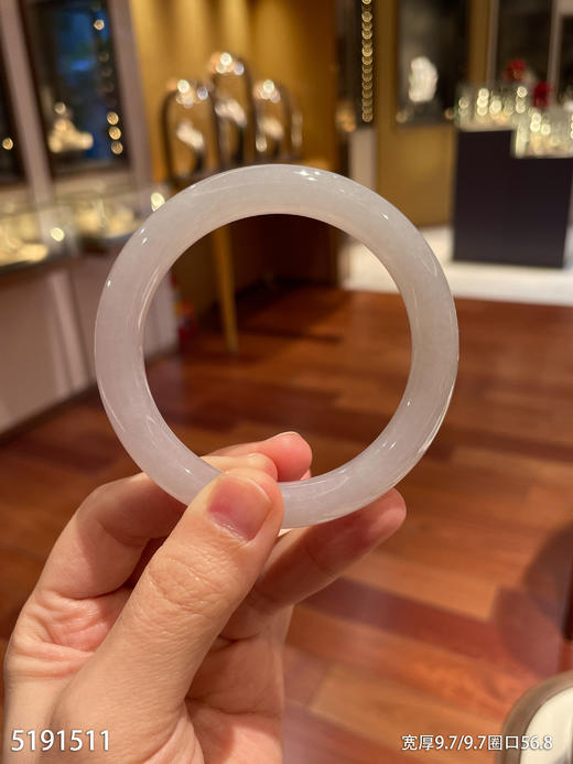 5191511，手镯，圈口56.8。具体价格微信咨询 商品图5