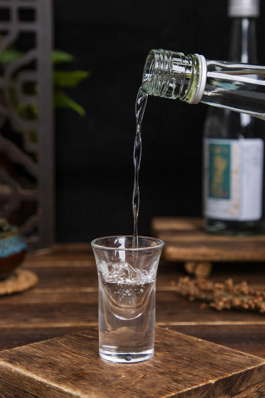 【东北高粱酒】52度黑龙江嫩仓高粱酒清香型 商品图5