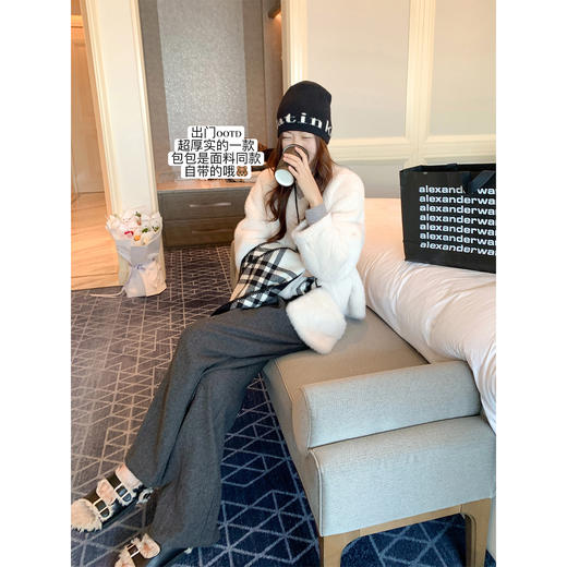 <曾小咸推荐> 现货秒杀！微信超特价！环保皮草毛绒外套 日常389.99 立减220 秒杀169.99！ 商品图3