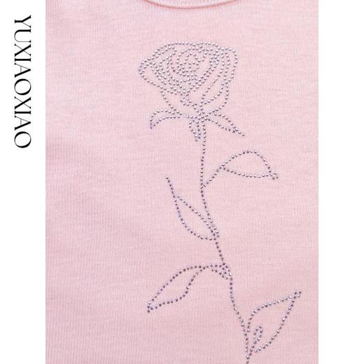 余潇潇【玫瑰物语】桑蚕丝绵羊毛混纺玫瑰花烫钻大圆领打底毛衫 商品图2