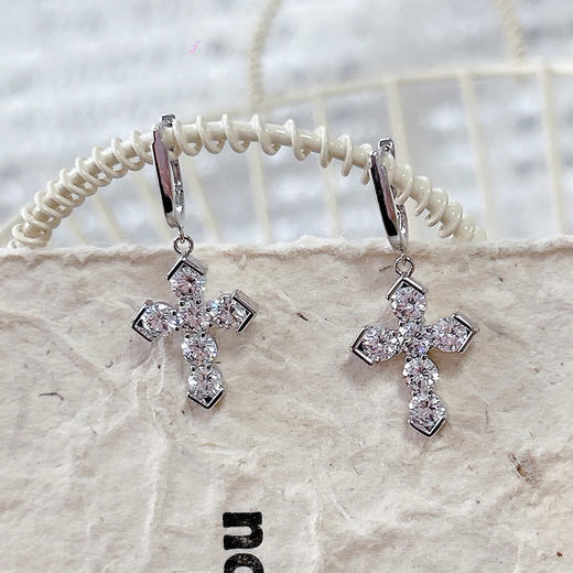 小众时尚设计感超闪满钻十字架耳扣-纪念日百货门店同款165804015 商品图2