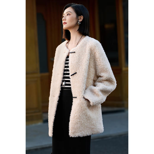 一件过冬 100%纯羊毛颗粒绒大衣 米思阳2025冬季简约气质牛角扣羊毛保暖中长款外套女5745 商品图2